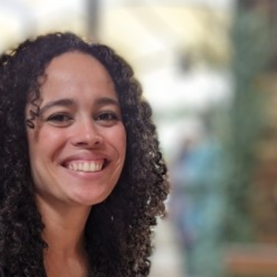 Portrait of Denise Blanco, Brand, Creative Operations + UX at Aligaloo